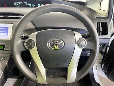 2013 Toyota Prius Hybrid