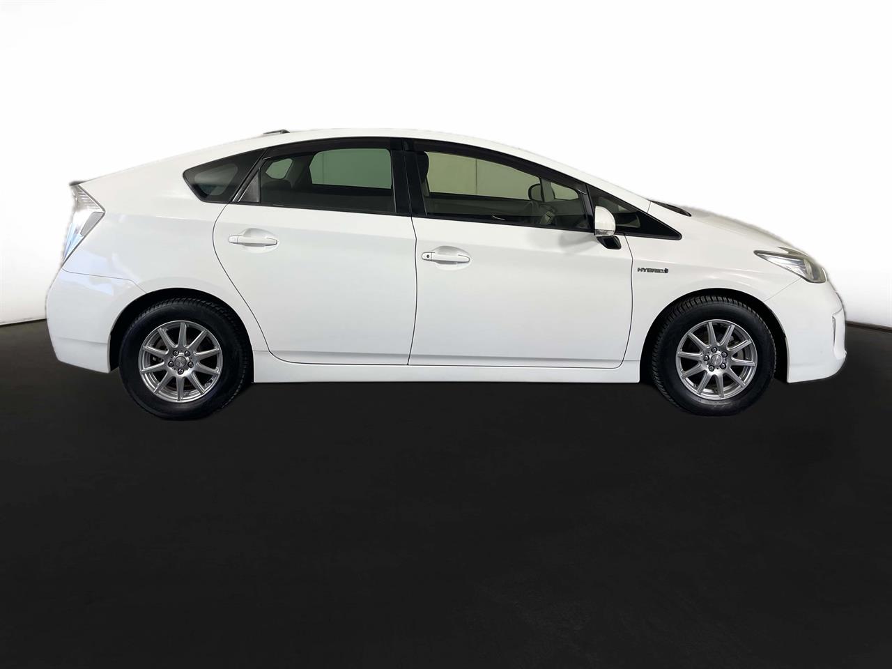 2013 Toyota Prius Hybrid