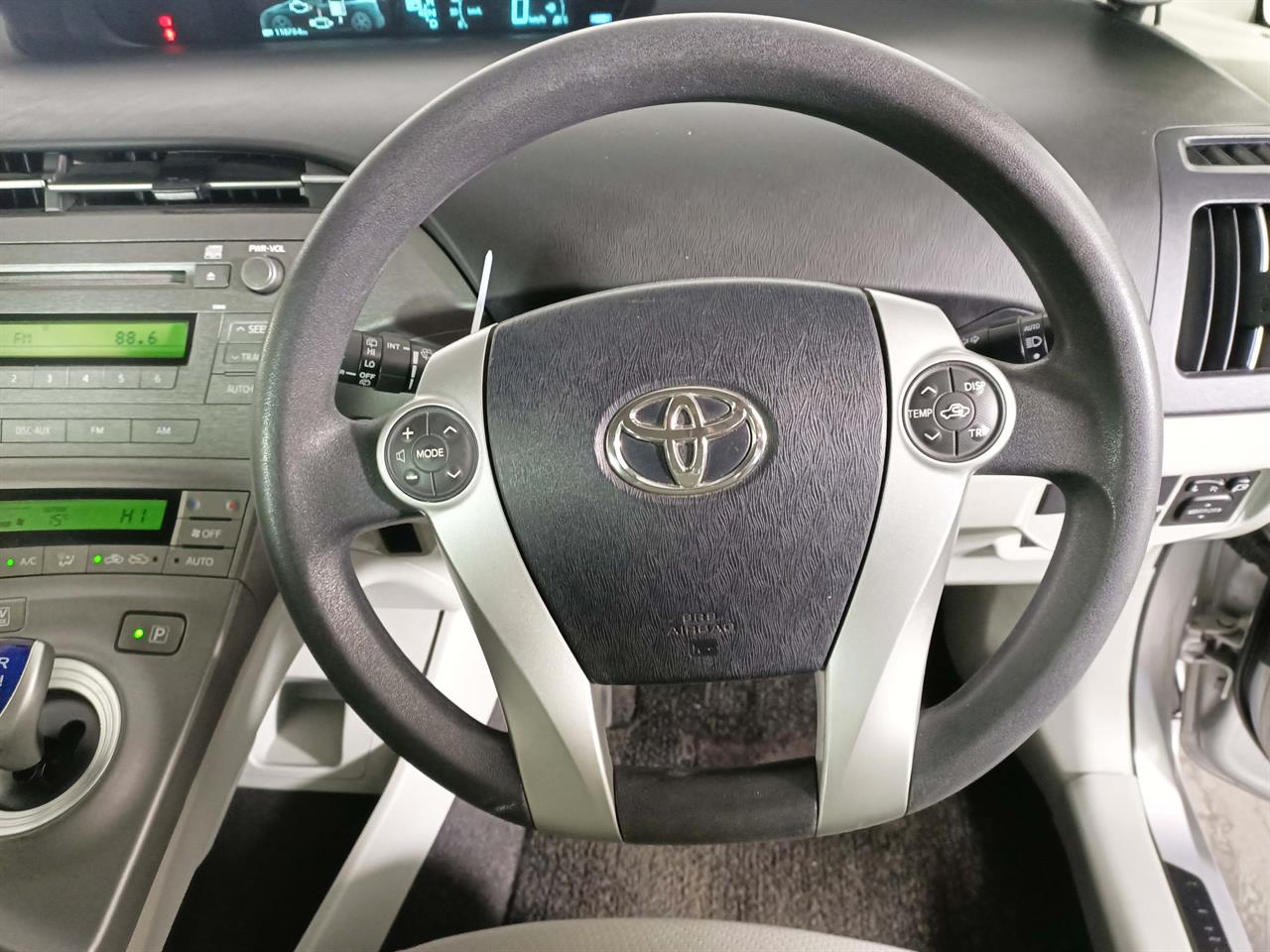 2013 Toyota Prius Hybrid