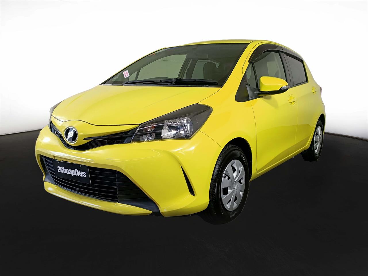 2015 Toyota Vitz 