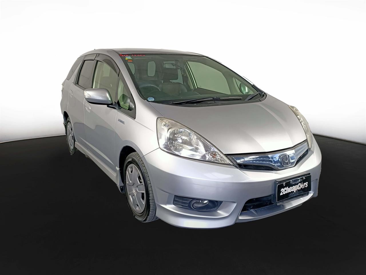 2013 Honda Fit Jazz Shuttle Hybrid