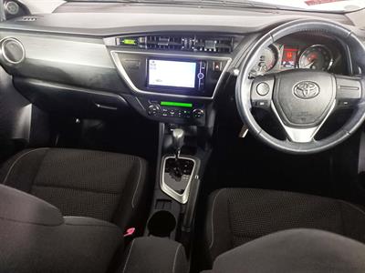 2013 Toyota Auris 