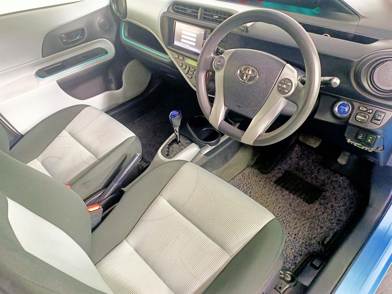 2012 Toyota Aqua Hybrid